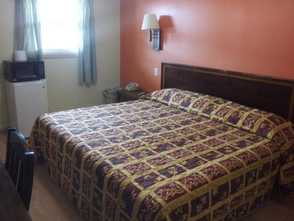 Mustang Motel Джиллетт Номер фото
