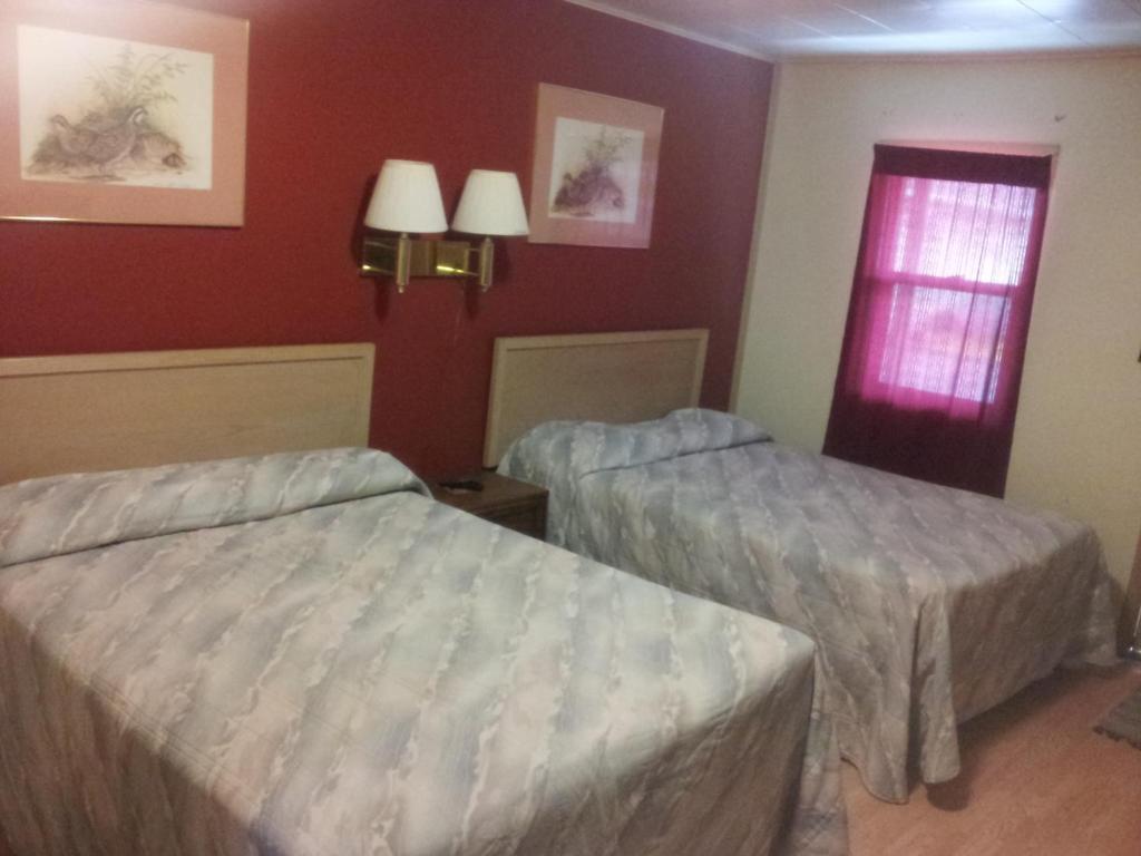 Mustang Motel Джиллетт Номер фото